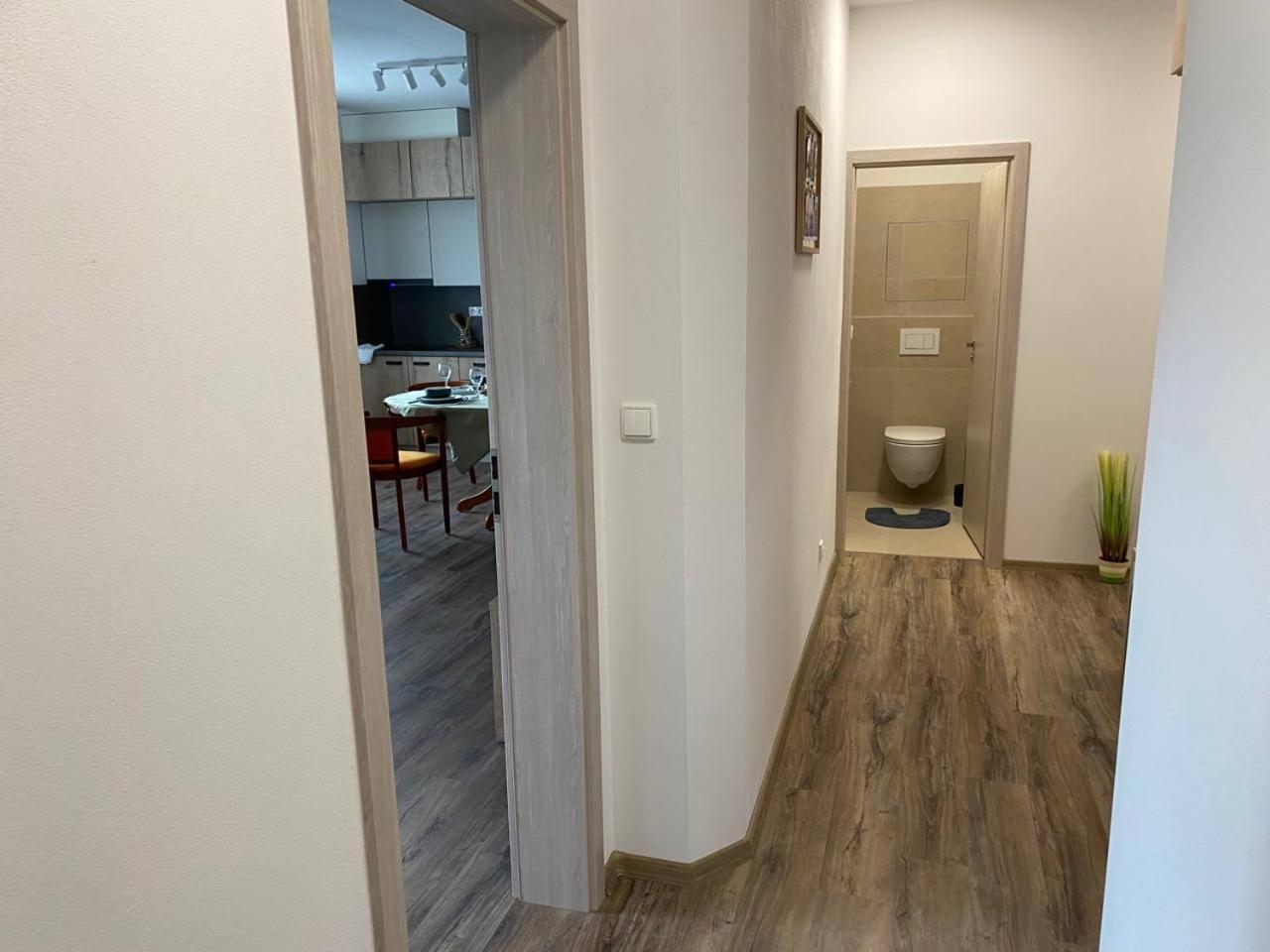Апартаменты Perla Hradce 103 Градец-Кралове Экстерьер фото