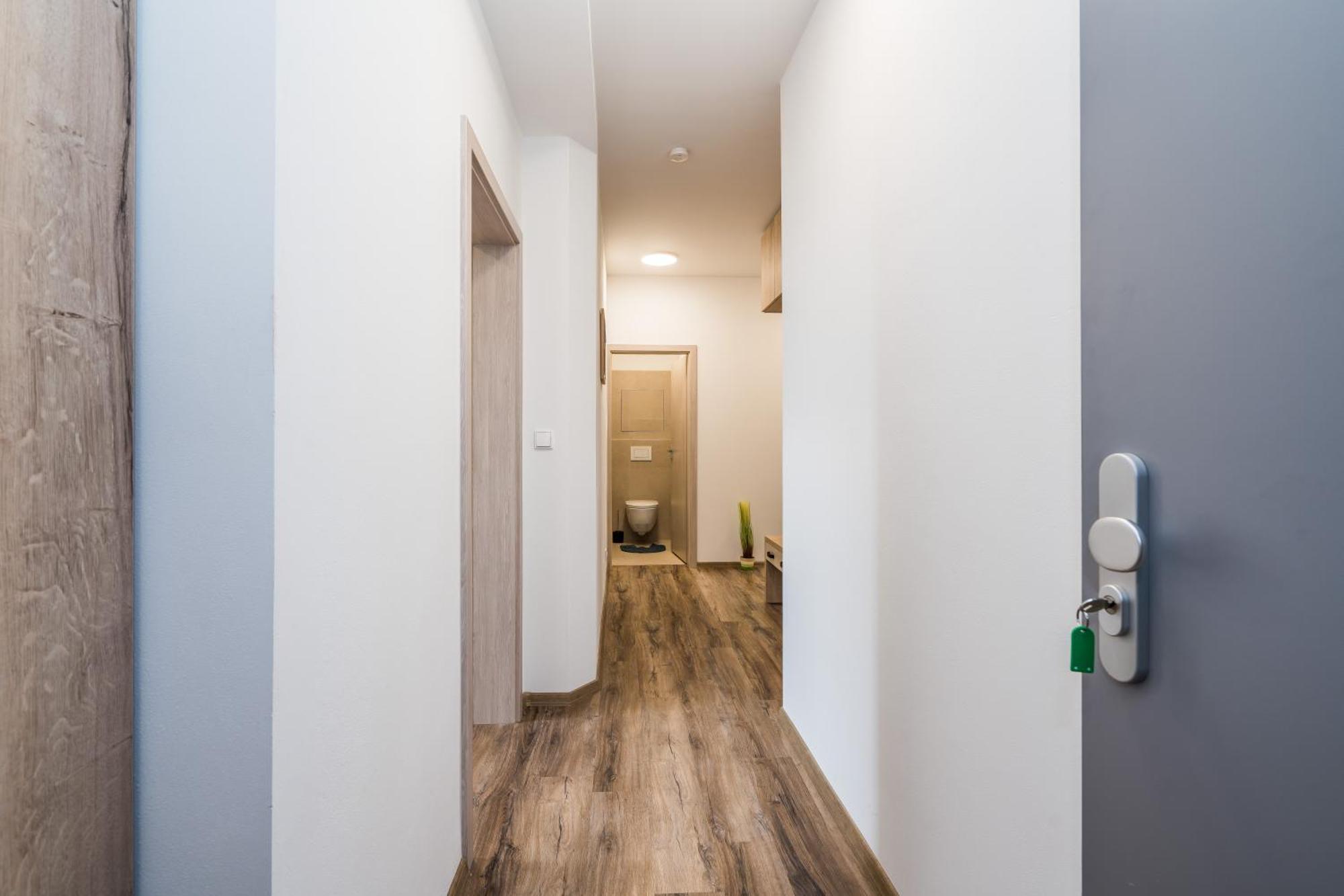 Апартаменты Perla Hradce 103 Градец-Кралове Экстерьер фото