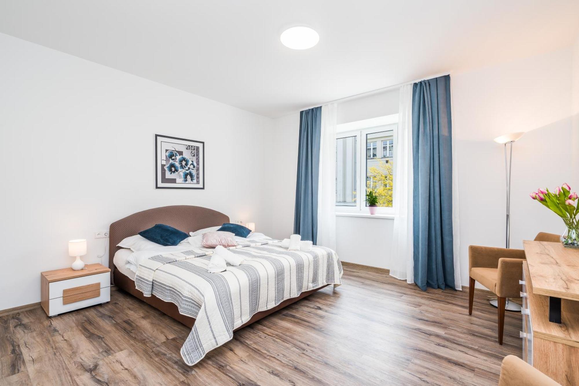 Апартаменты Perla Hradce 103 Градец-Кралове Экстерьер фото